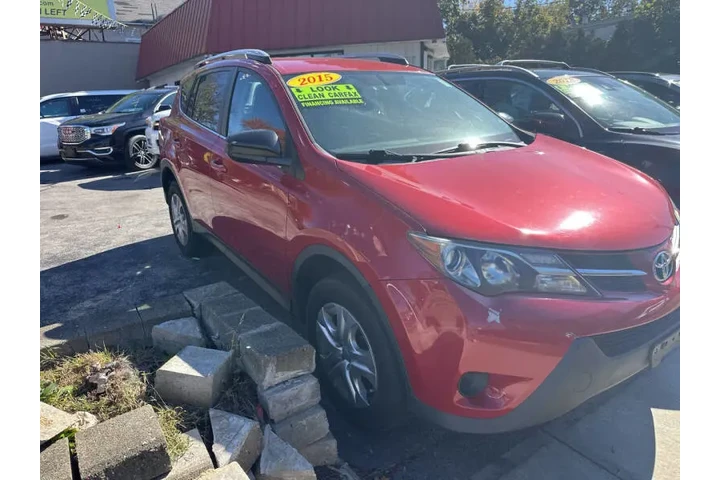 $10995 : 2015 RAV4 LE image 3