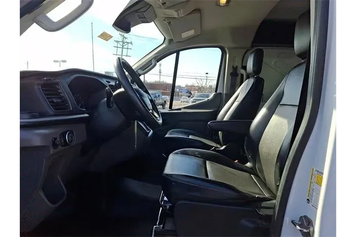 $27820 : Ford Transit 2020 AWD 250 3d image 10