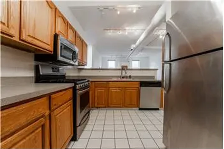 $4095 : Rental property with 3 bedro image 10