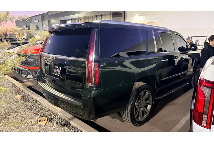 $25131 : Cadillac Escalade ESV 2016 4 image 3