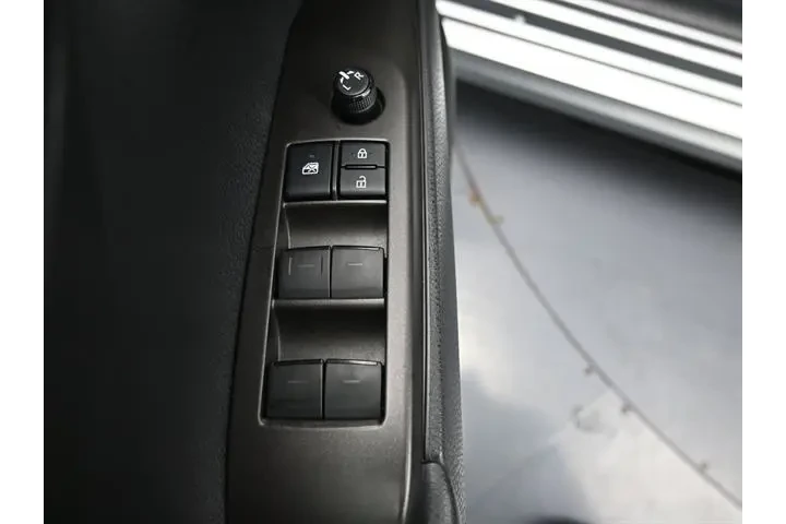 $28991 : Toyota Camry 2022 SE 4dr Sed image 6