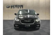 $26500 : Chrysler Pacifica 2024 Touri thumbnail