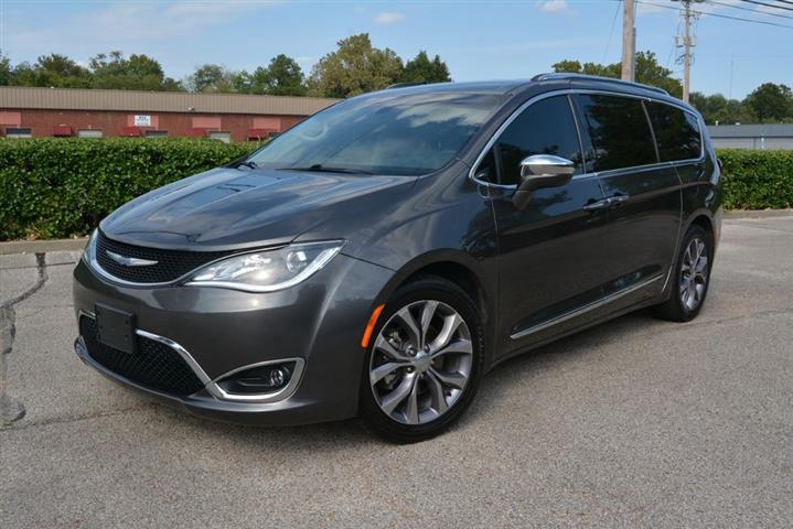 2019 Pacifica Limited image 1