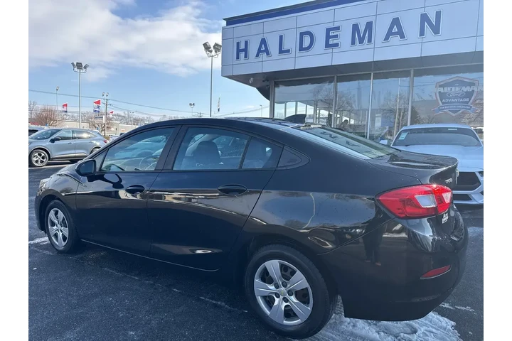 $7995 : Chevrolet Cruze 2018 LS Auto image 6