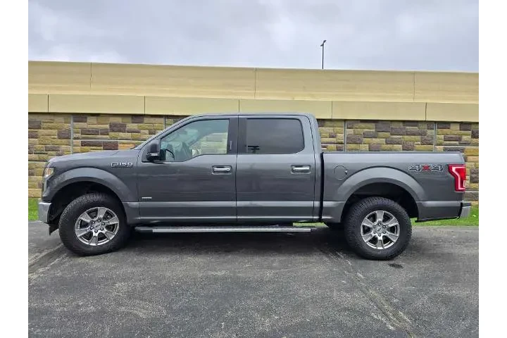 $23850 : Ford F-150 2017 4x4 XLT 4dr image 7