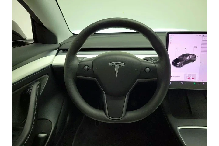 $28998 : Tesla Model 3 2021 AWD Long image 2