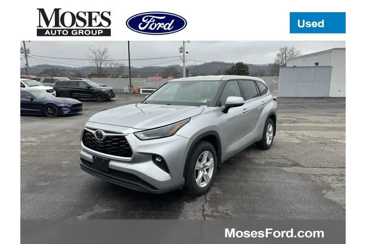 $29997 : Toyota Highlander 2023 AWD L image 1