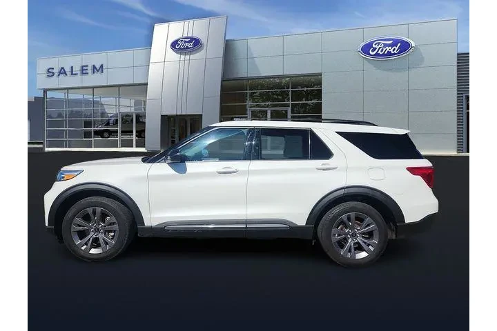 $34630 : Ford Explorer 2023 AWD XLT 4 image 5