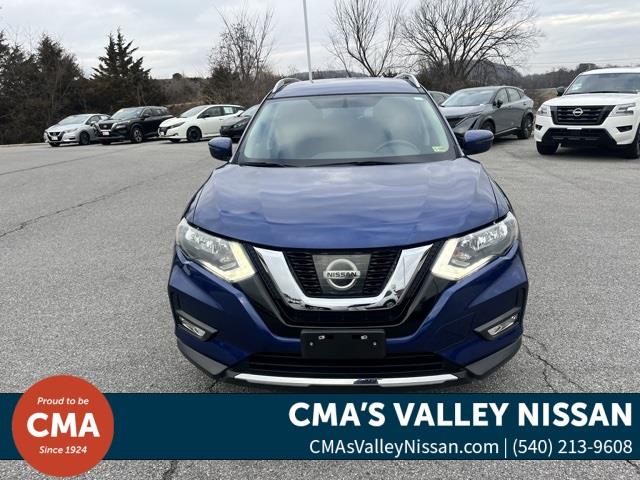 $16500 : PRE-OWNED 2017 NISSAN ROGUE SV image 2