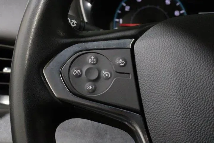 $29998 : Chevrolet Traverse 2023 LT C image 9