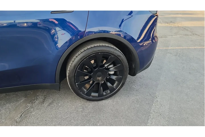 $32764 : Tesla Model Y 2023 AWD Long image 10