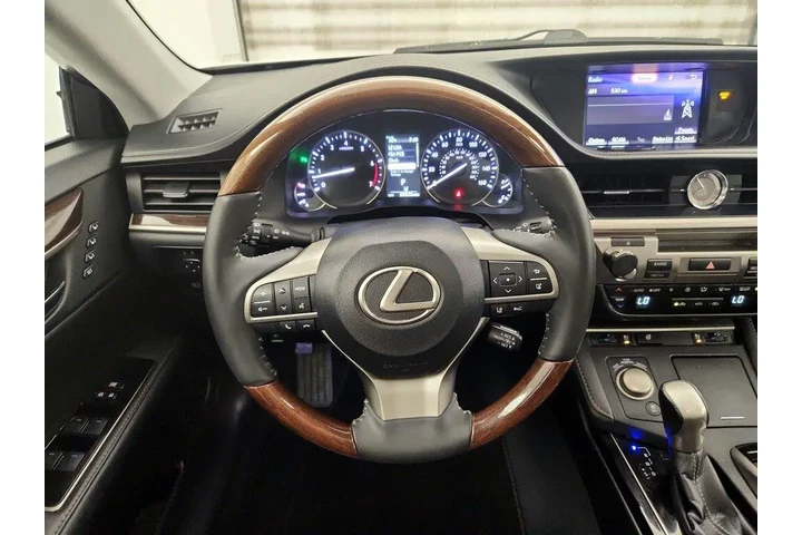 $20998 : Lexus ES 350 2017 4dr Sedan image 10