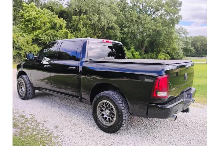 $18977 : 2015 RAM 1500 Sport image 8