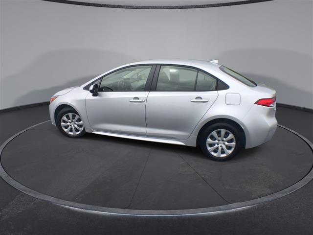 $17900 : PRE-OWNED 2020 TOYOTA COROLLA image 6