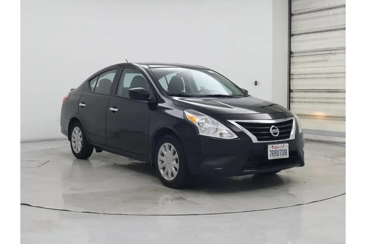 $13599 : Nissan Versa 2015 1.6 SV 4dr image 1