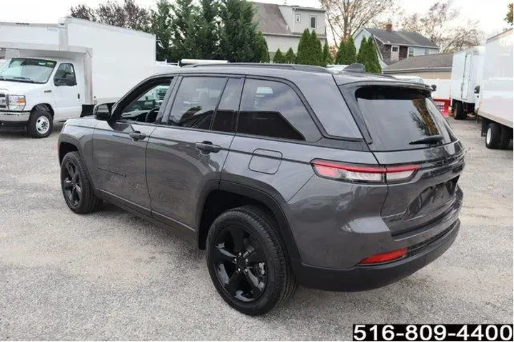 $38947 : Jeep Grand Cherokee 2024 4x4 image 7