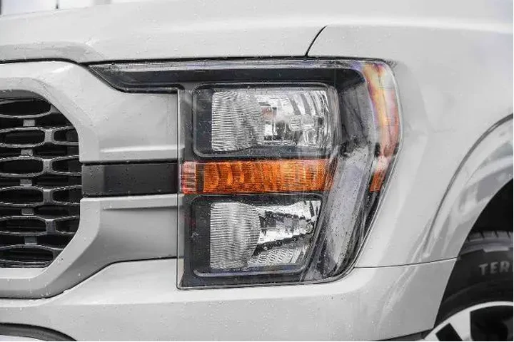 $29995 : Ford F-150 2023 4x2 XLT 4dr image 2