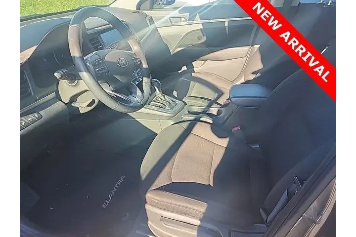 $9998 : Hyundai ELANTRA 2020 SEL 4dr image 2