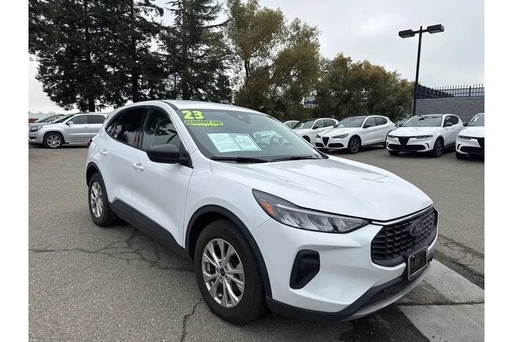 $19999 : Ford Escape 2023 Active 4dr image 2