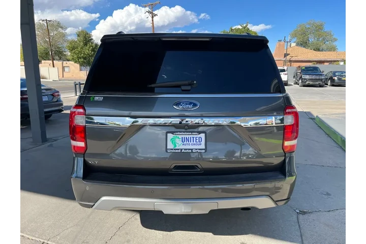 2019 Expedition XLT 2WD image 6
