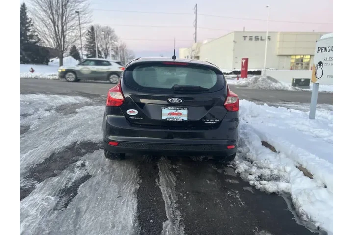 $3990 : 2012 Focus Titanium image 5