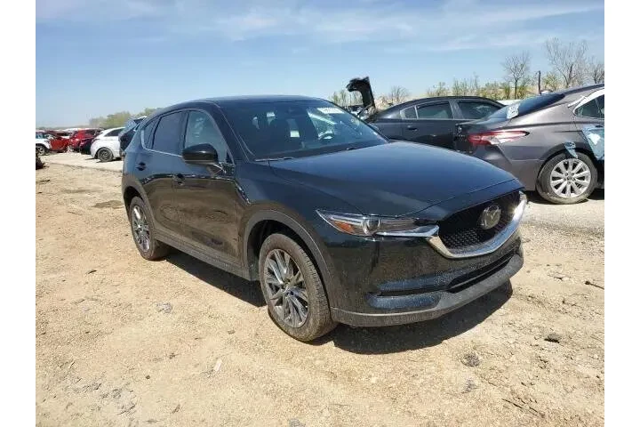 $23900 : 2019 CX-5 Diesel Signature image 5