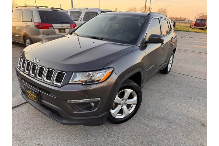 $9999 : 2018 Compass Latitude 4WD image 10