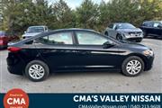 $10975 : PRE-OWNED 2017 HYUNDAI ELANTR thumbnail