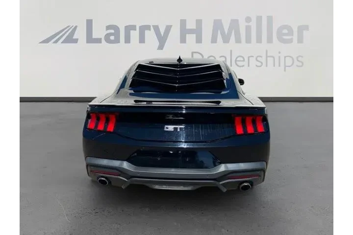 Ford Mustang 2024 GT 2dr Fas image 4