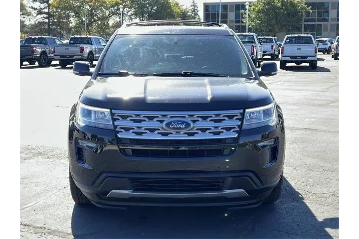 $12350 : Ford Explorer 2018 AWD XLT 4 image 8