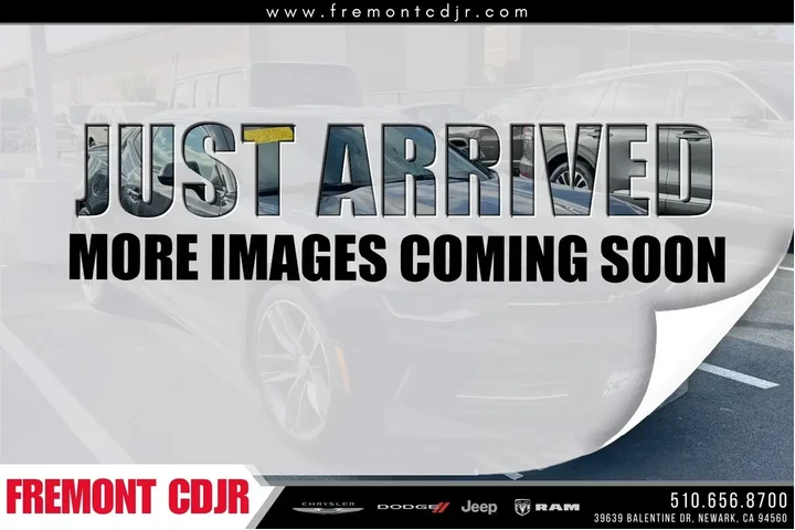 $18991 : Chevrolet Camaro 2017 LT 2dr image 1