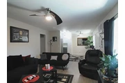 $1650 : Fantastic 2bd 2ba @Riverside thumbnail
