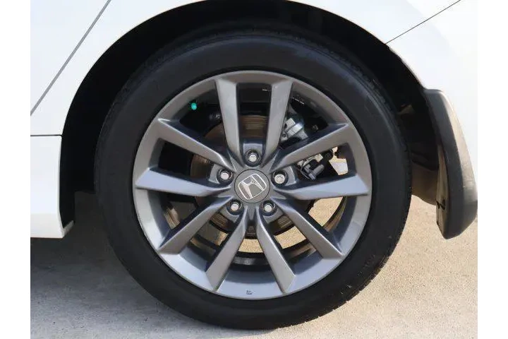 $22988 : Honda Civic 2019 EX 4dr Seda image 8