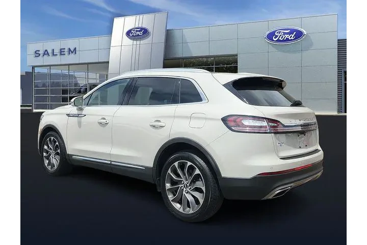 $34978 : Lincoln Nautilus 2022 AWD Re image 4