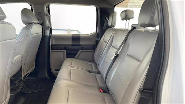 $39950 : 2021 FORD F250 SUPER DUTY CRE image 6