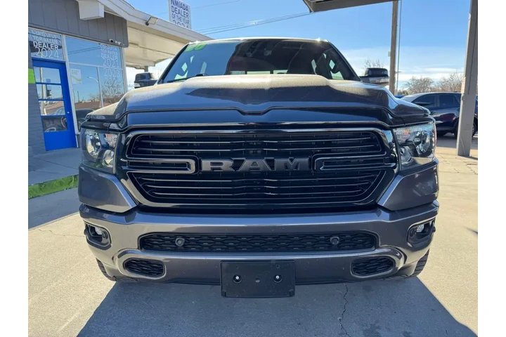 2020 RAM 1500 Big Horn Crew C image 2
