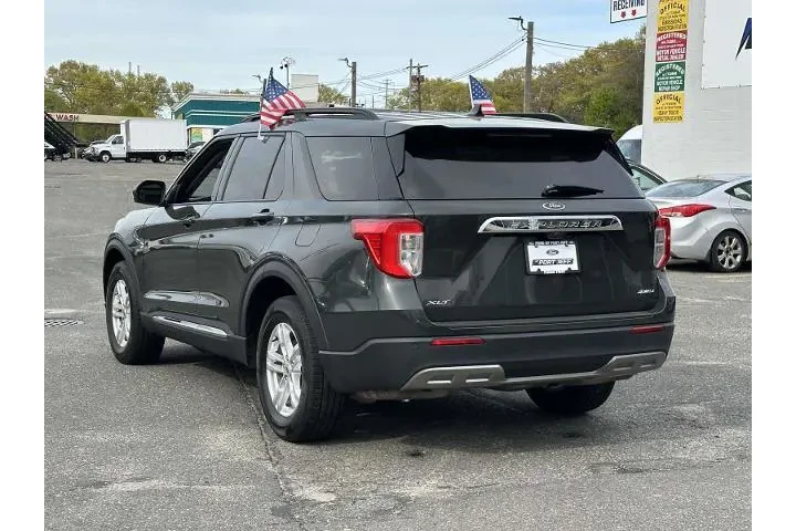 $30450 : Ford Explorer 2023 AWD XLT 4 image 8