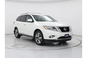 Nissan Pathfinder 2015 Plati