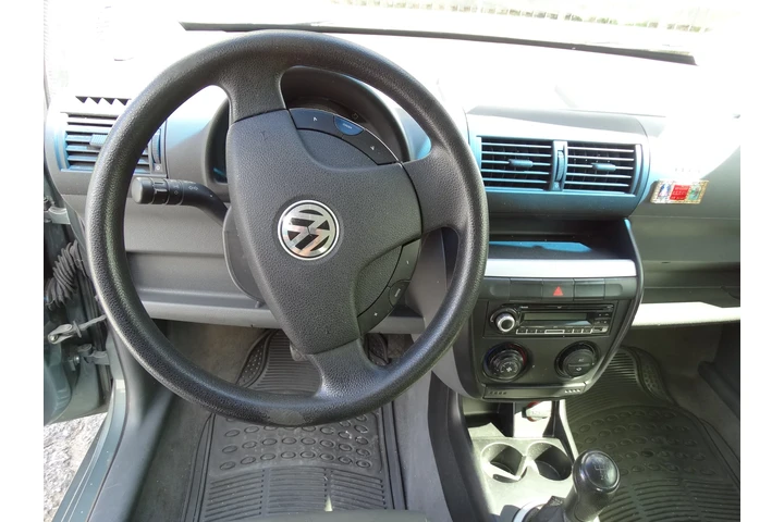 $6500 : Volkswagen Fox 2009 Sincrónico image 8