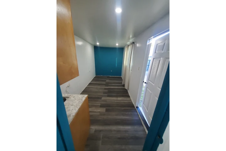 $900 : Recamara con baño privado image 3