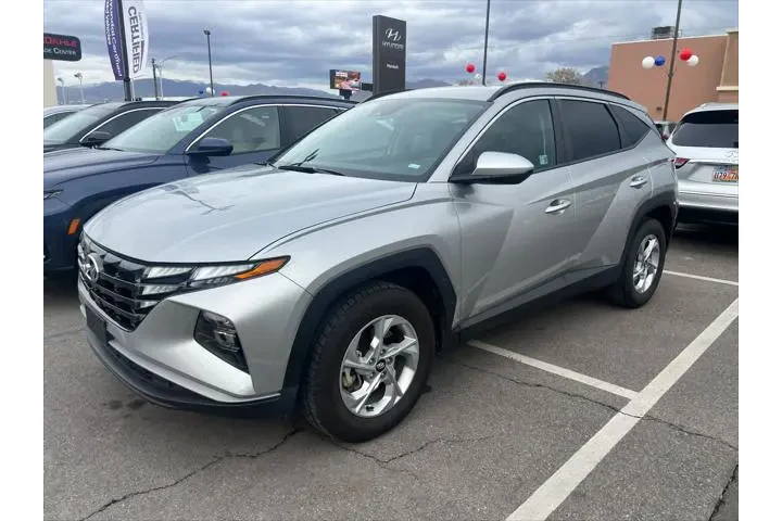 $20793 : Hyundai TUCSON 2024 AWD SEL image 2