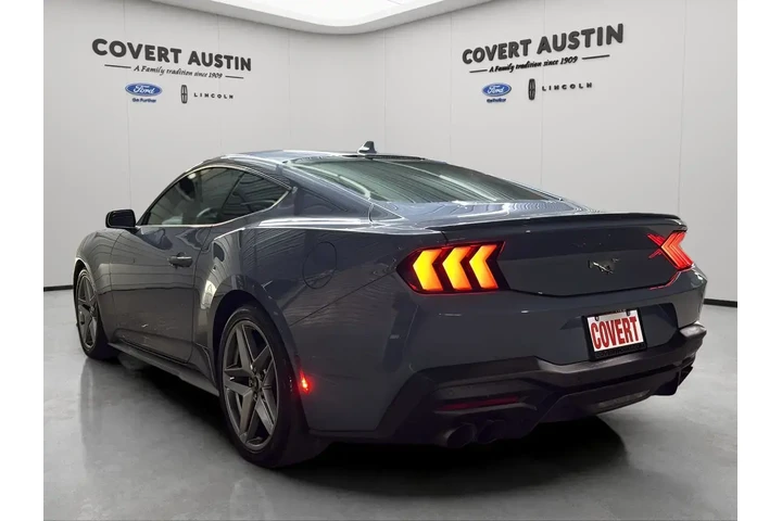 $29881 : Ford Mustang 2024 EcoBoost 2 image 3