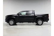 $33998 : Toyota Tacoma 2025 4x2 SR 4d thumbnail
