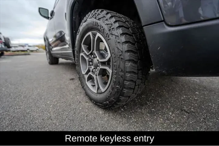 $32495 : Jeep Grand Cherokee 2022 4x4 image 10