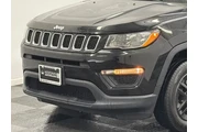 $14000 : Jeep Compass 2018 4x4 Sport thumbnail