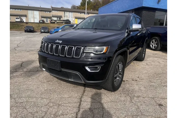 $10999 : 2017 Grand Cherokee Limited image 1