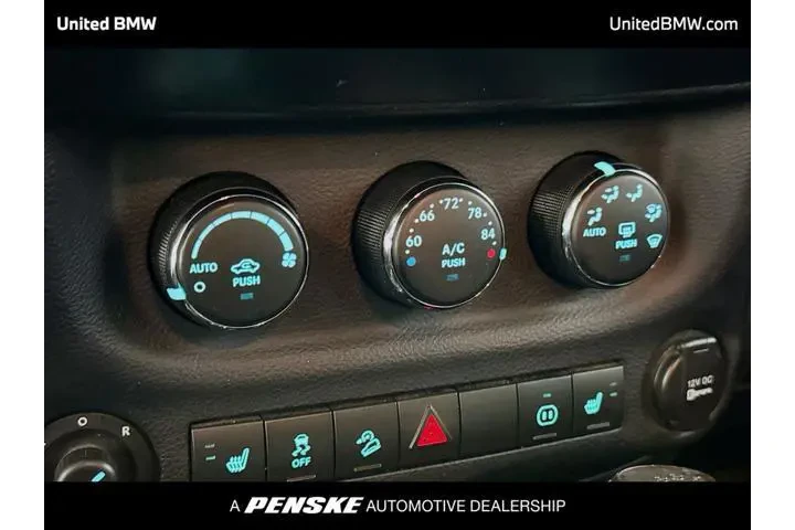 $11460 : Jeep Wrangler Unlimited 2012 image 9