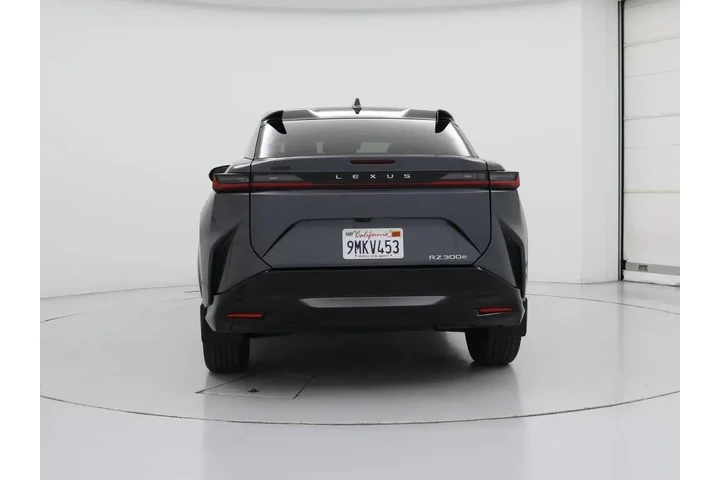 $36998 : Lexus RZ 300e 2024 Premium 4 image 6