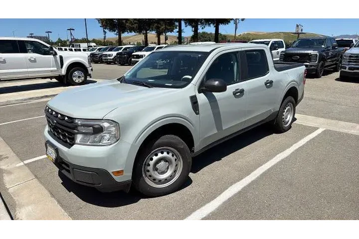 $23950 : Ford Maverick 2024 XL 4dr Su image 1