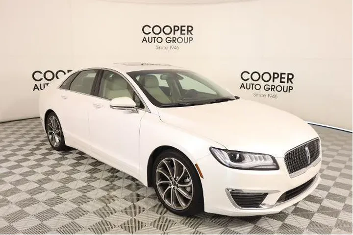 $18489 : Lincoln MKZ 2019 Reserve I 4 image 1